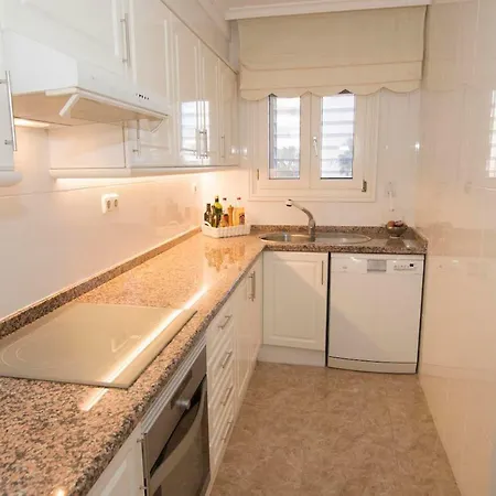 Apartamento Realet 3f 아파트 *